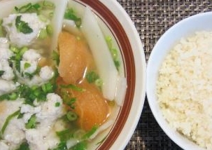 Ăn cơm kiểu này rước đủ bệnh vào người